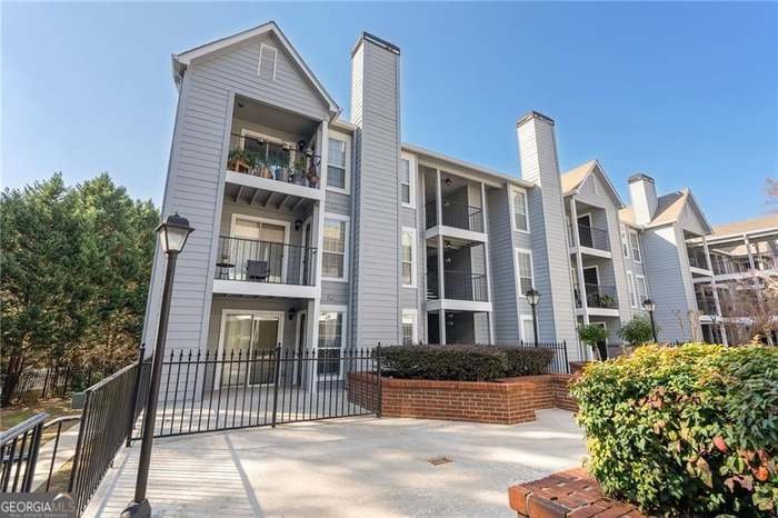 119 Granville Court Sandy Springs - 2