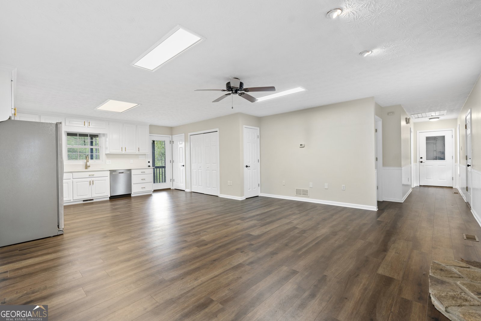 499 Old Deer Path Way Cleveland - 12