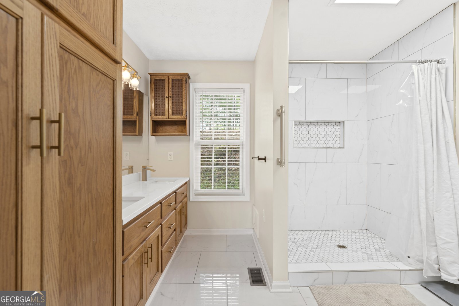 499 Old Deer Path Way Cleveland - 27