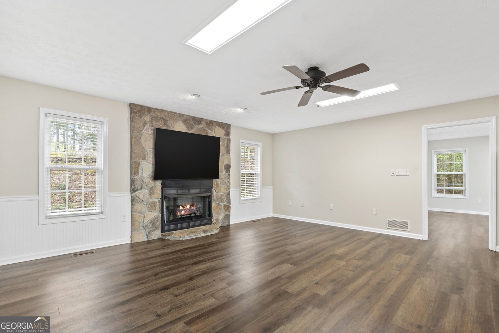 499 Old Deer Path Way Cleveland - 9