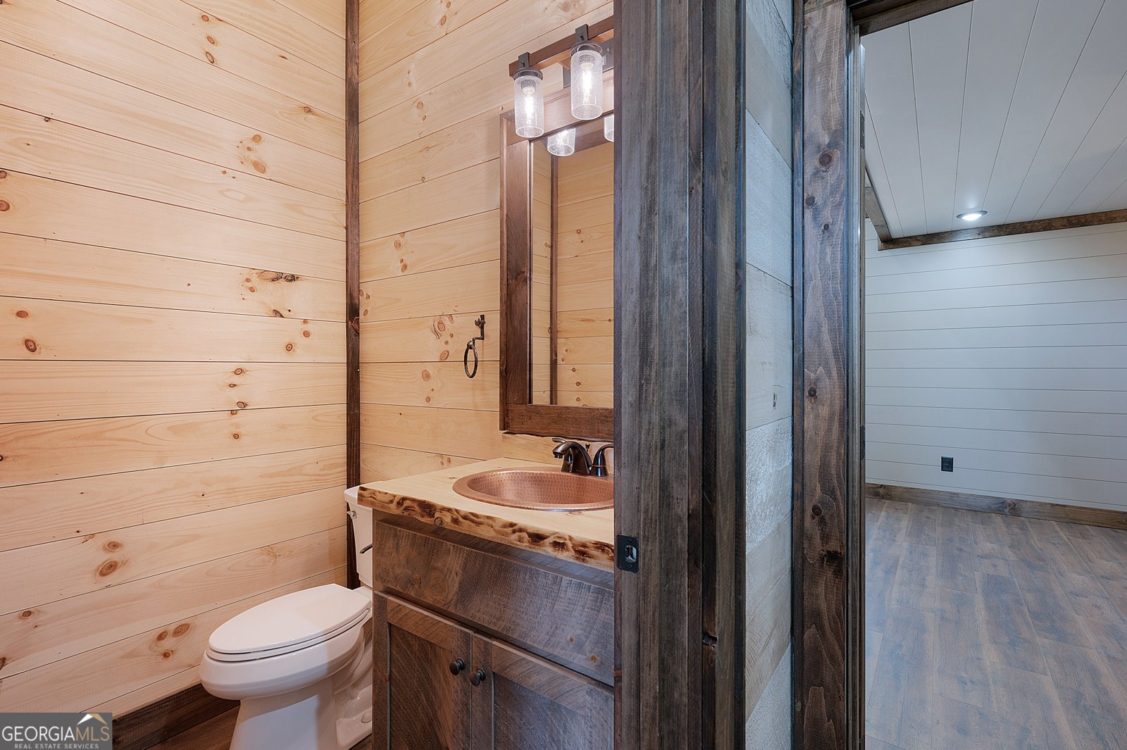 7590 Mobile Road Blue Ridge - 37