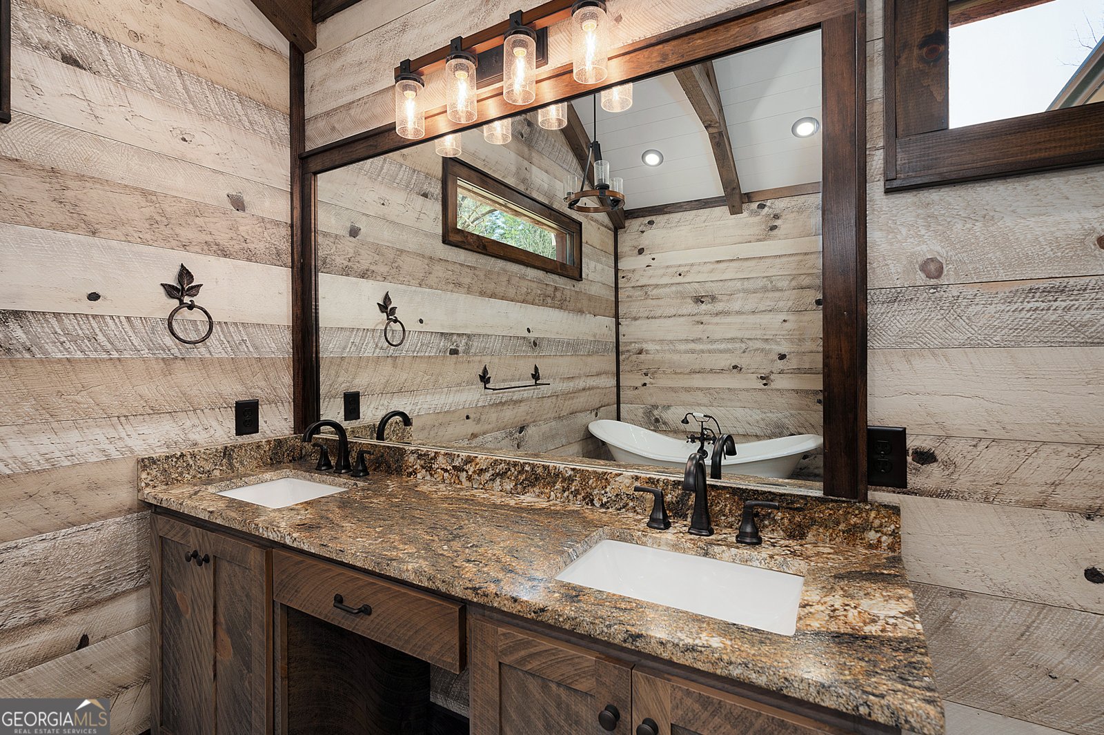 7590 Mobile Road Blue Ridge - 42