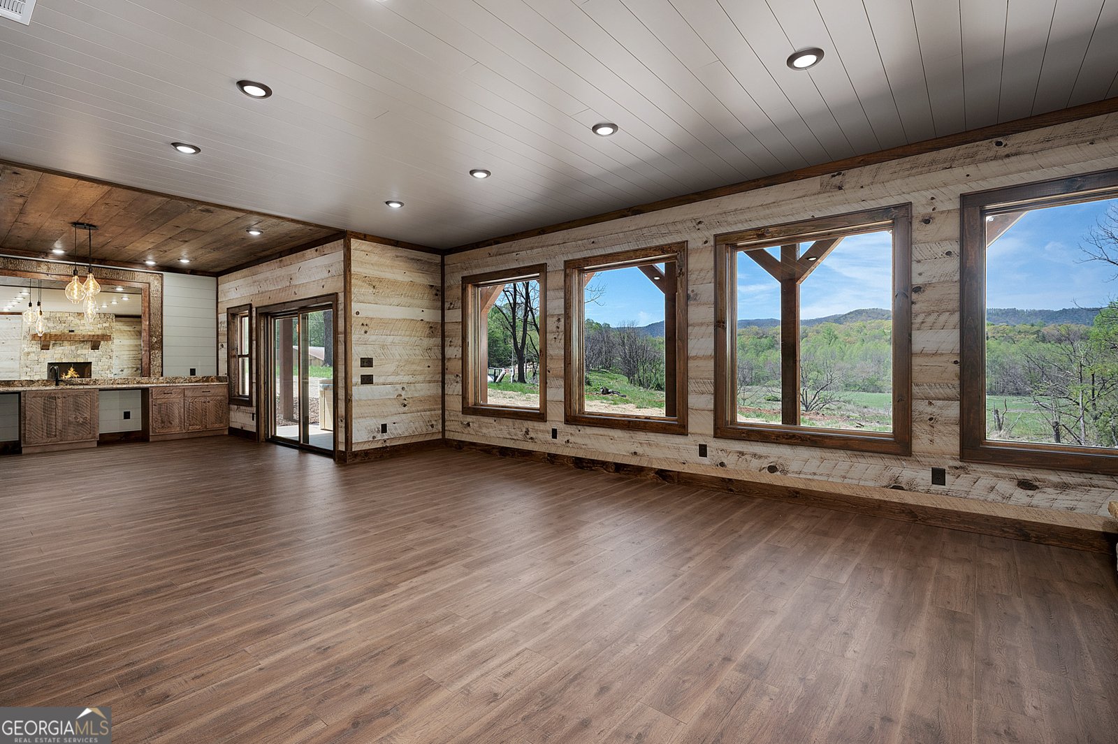 7590 Mobile Road Blue Ridge - 57