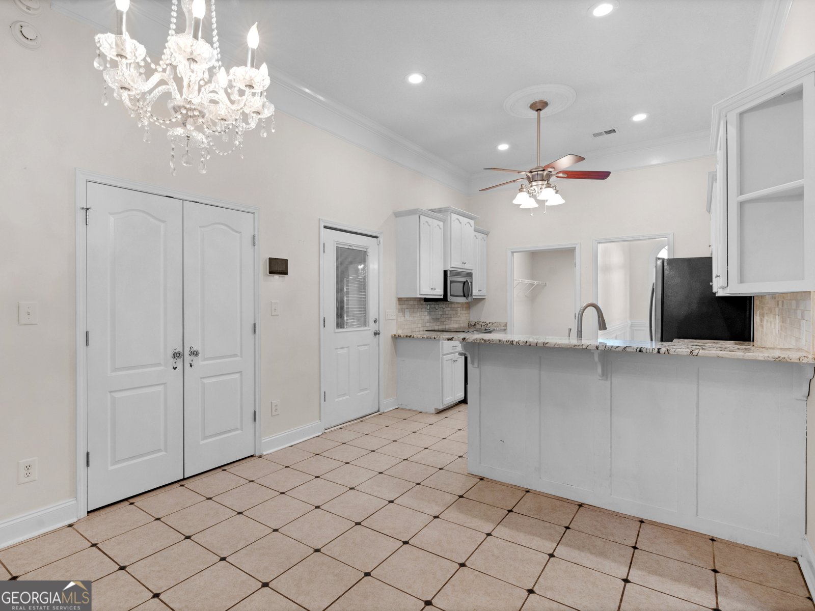 251 Hathersage Drive Kathleen - 18