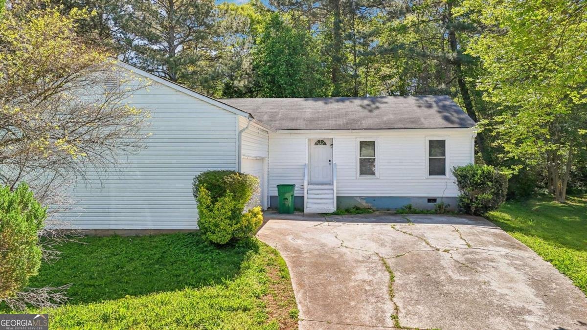 2058 Corners Circle Lithonia - 32