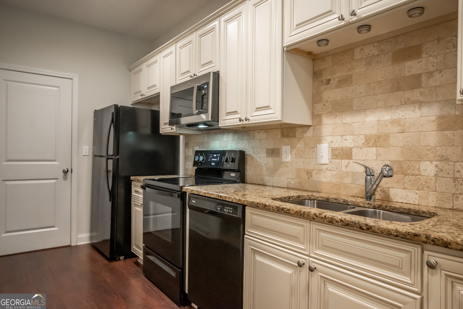 1181 Binghampton Circle Bogart - 9