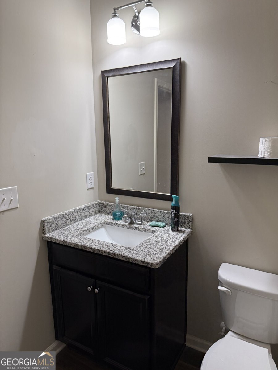 9240 Hollywood Drive Gainesville - 27