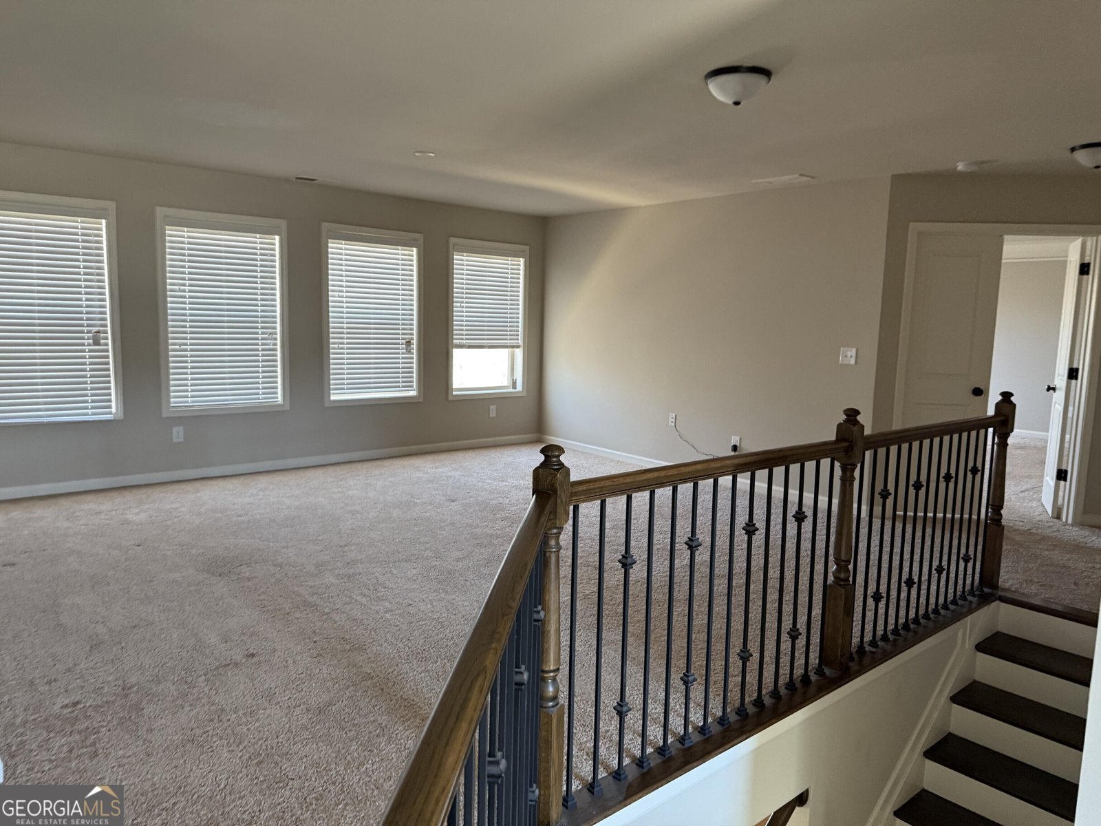9240 Hollywood Drive Gainesville - 30