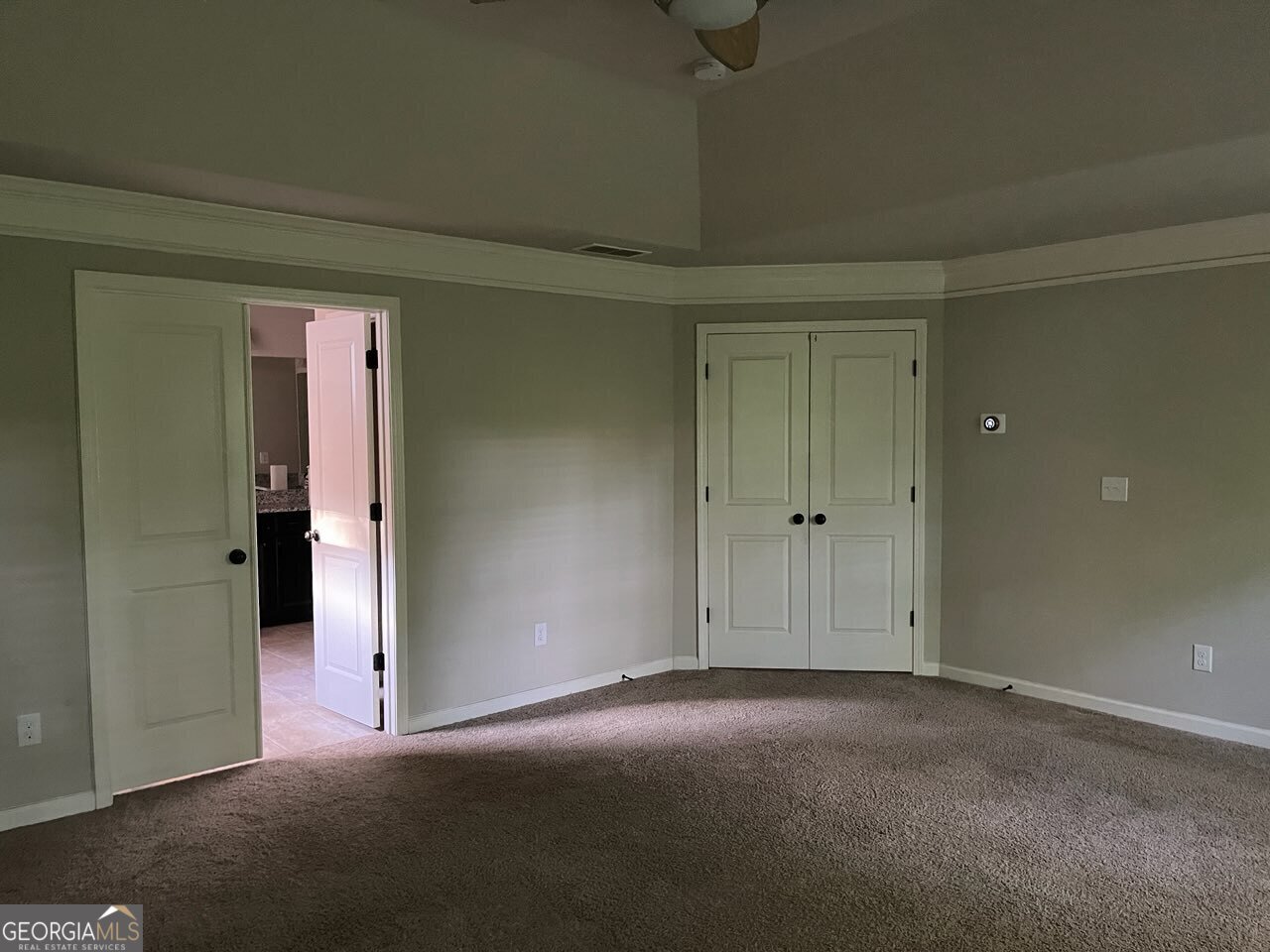 9240 Hollywood Drive Gainesville - 37