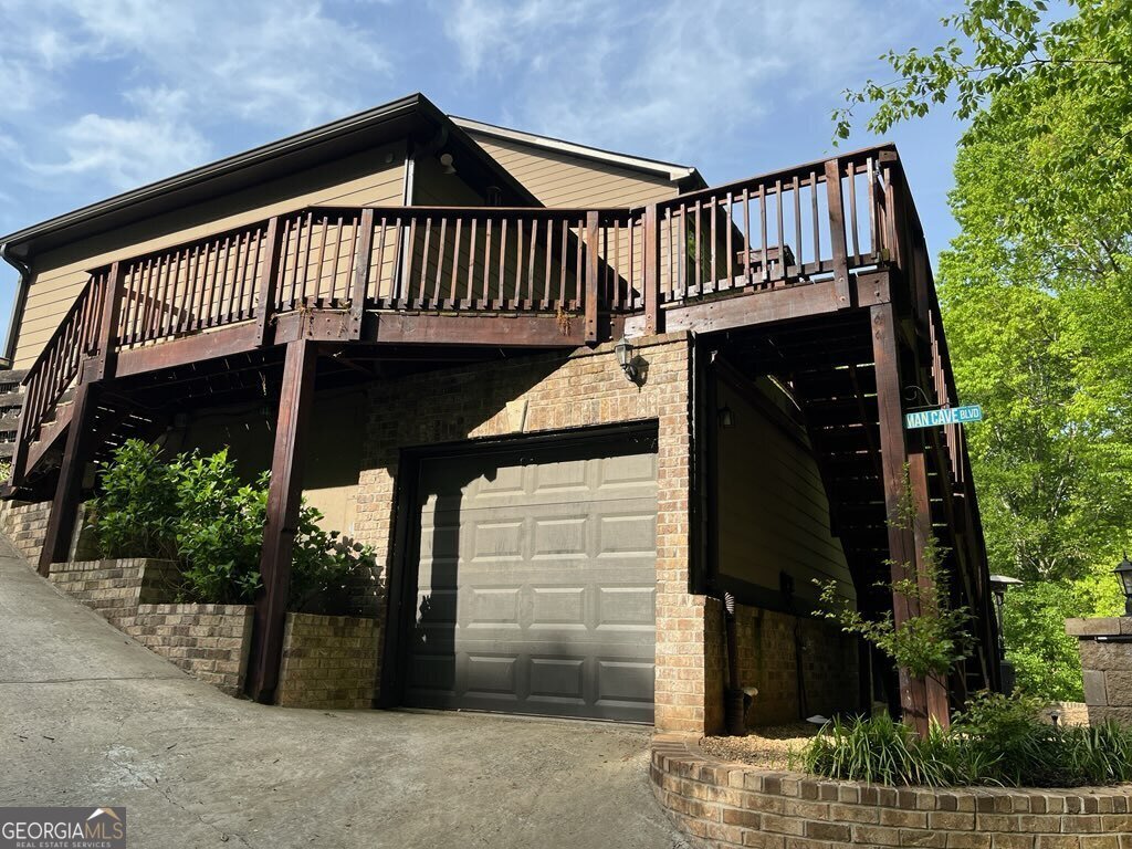 9240 Hollywood Drive Gainesville - 65