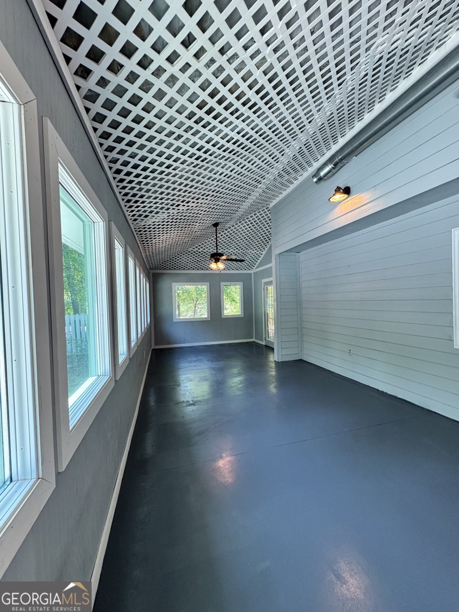 101 Ridge Drive Claxton - 37