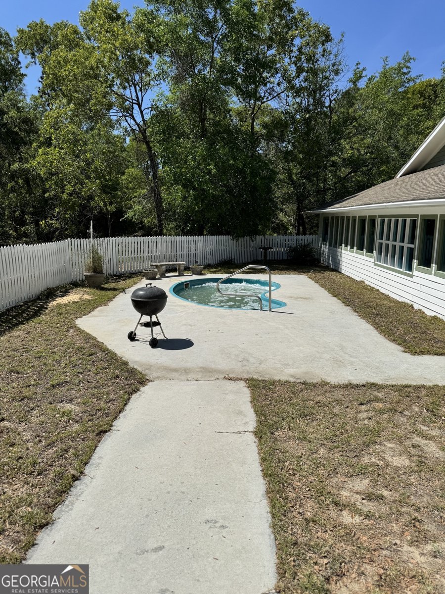 101 Ridge Drive Claxton - 40