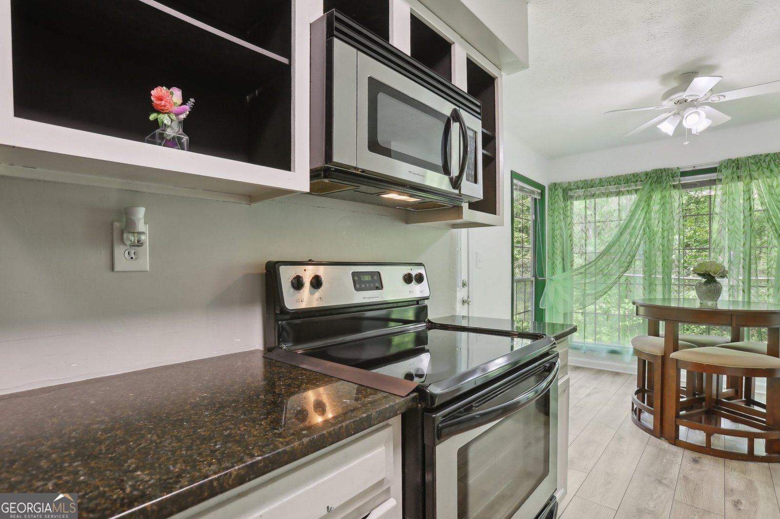 702 Glenleaf Drive Peachtree Corners - 9