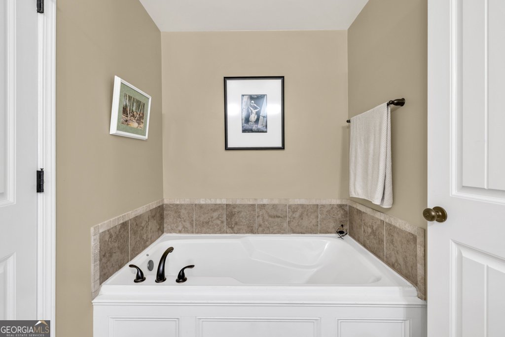 1102 Blackstone Court Watkinsville - 28