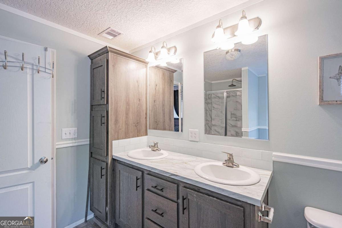 2070 Sand Hill Road Guyton - 43
