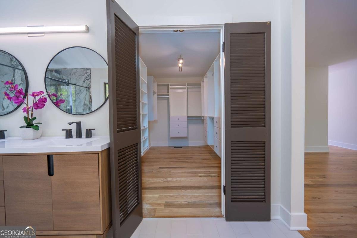 541 EARLVINE Way Kennesaw - 22