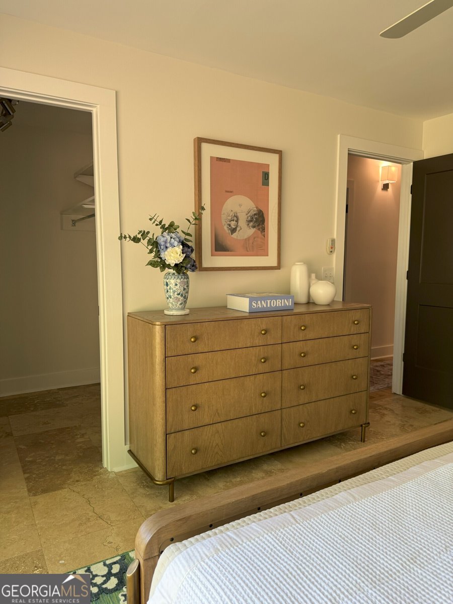 541 EARLVINE Way Kennesaw - 32