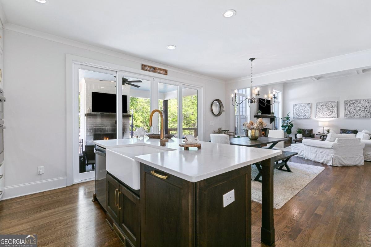 6560 Crestwood Peninsula Flowery Branch - 15
