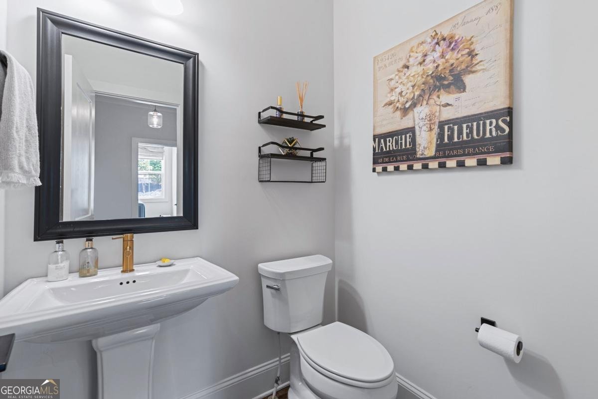 6560 Crestwood Peninsula Flowery Branch - 17