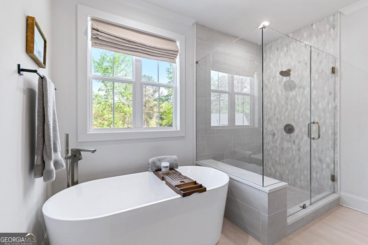 6560 Crestwood Peninsula Flowery Branch - 21