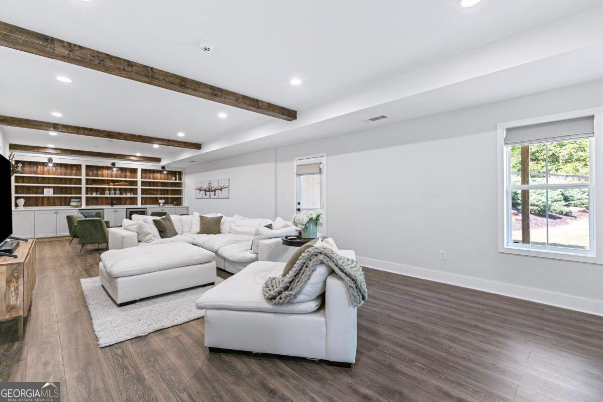 6560 Crestwood Peninsula Flowery Branch - 32