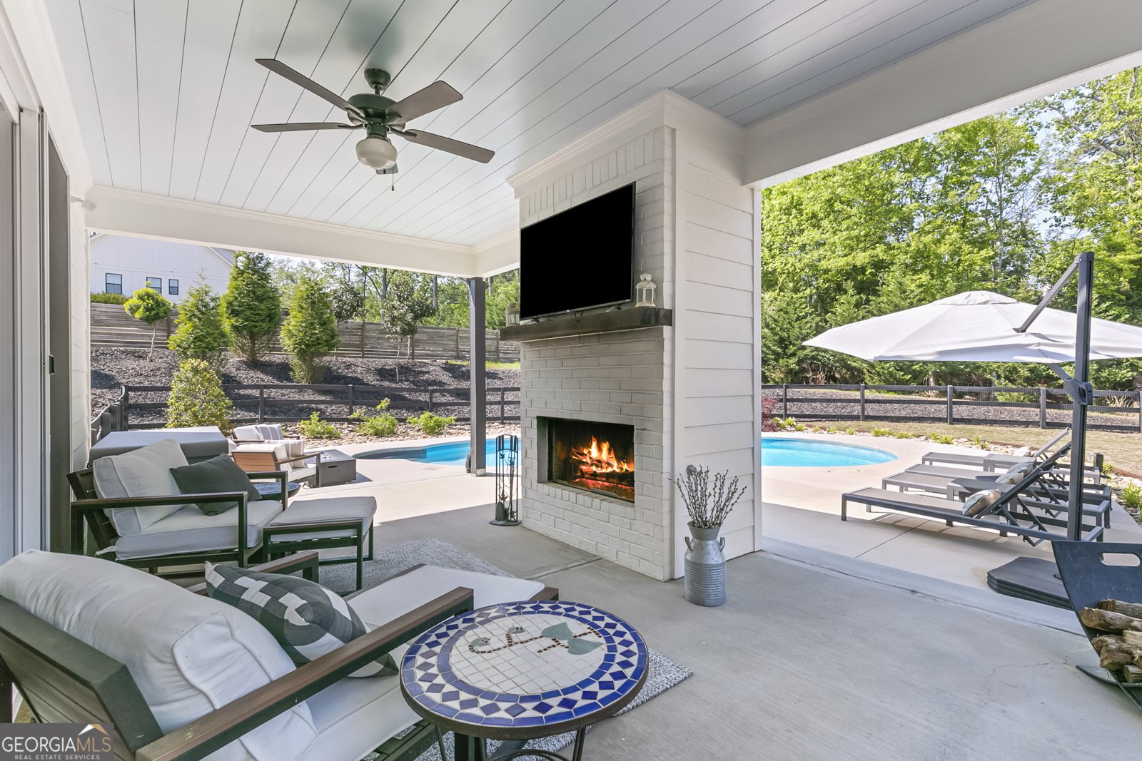 6560 Crestwood Peninsula Flowery Branch - 41