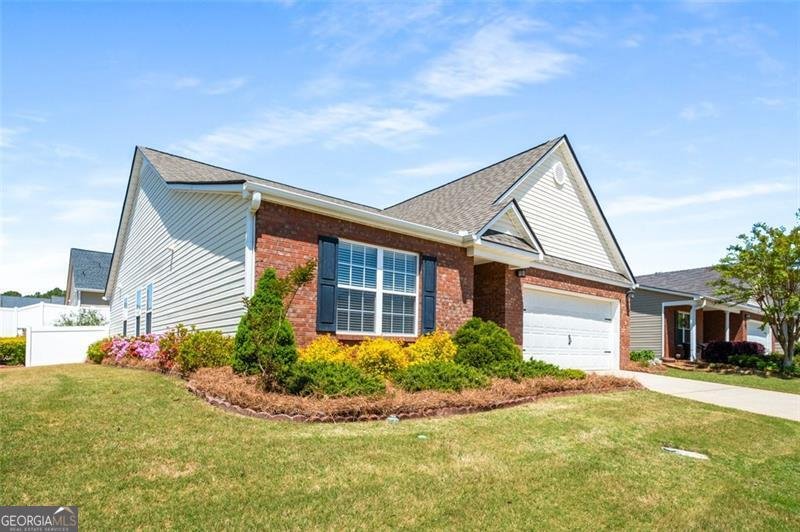 806 VILLAGE Place Loganville - 3