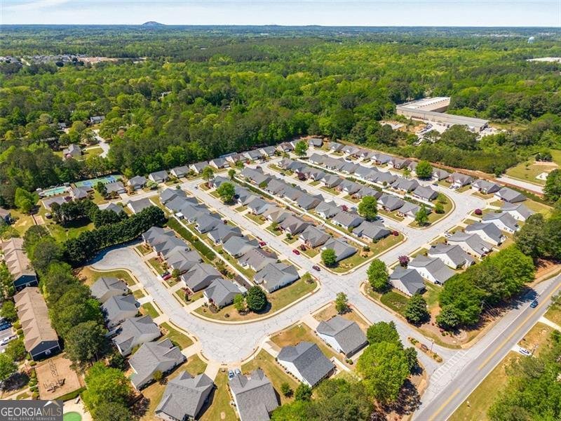 806 VILLAGE Place Loganville - 34