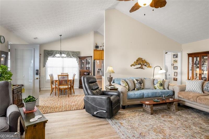 806 VILLAGE Place Loganville - 8