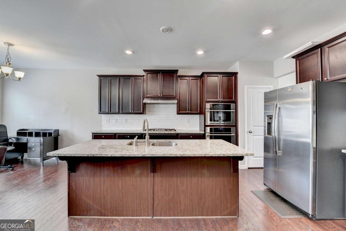 810 SUNSET PARK Drive Suwanee - 15