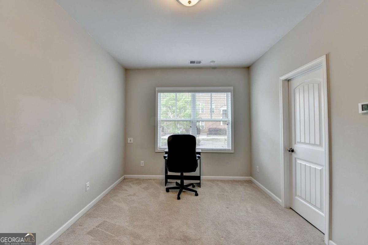 810 SUNSET PARK Drive Suwanee - 21