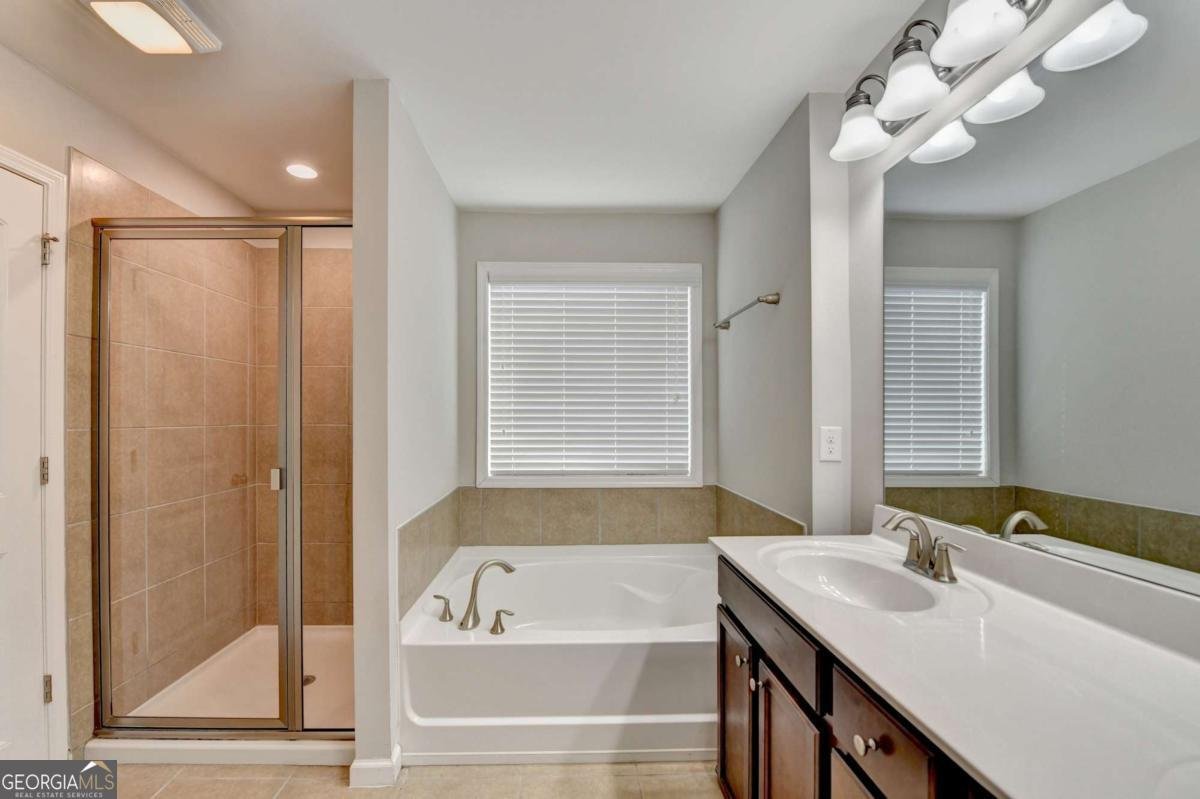 810 SUNSET PARK Drive Suwanee - 30