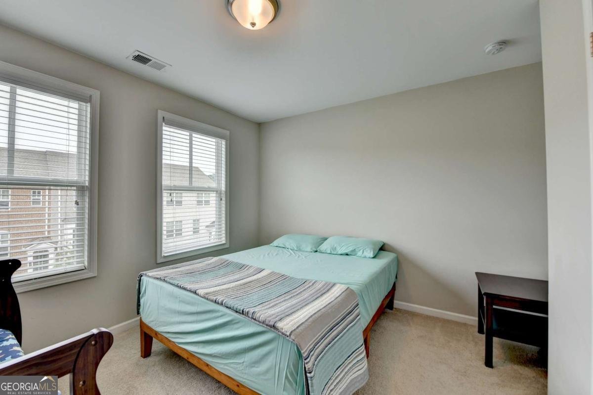 810 SUNSET PARK Drive Suwanee - 34
