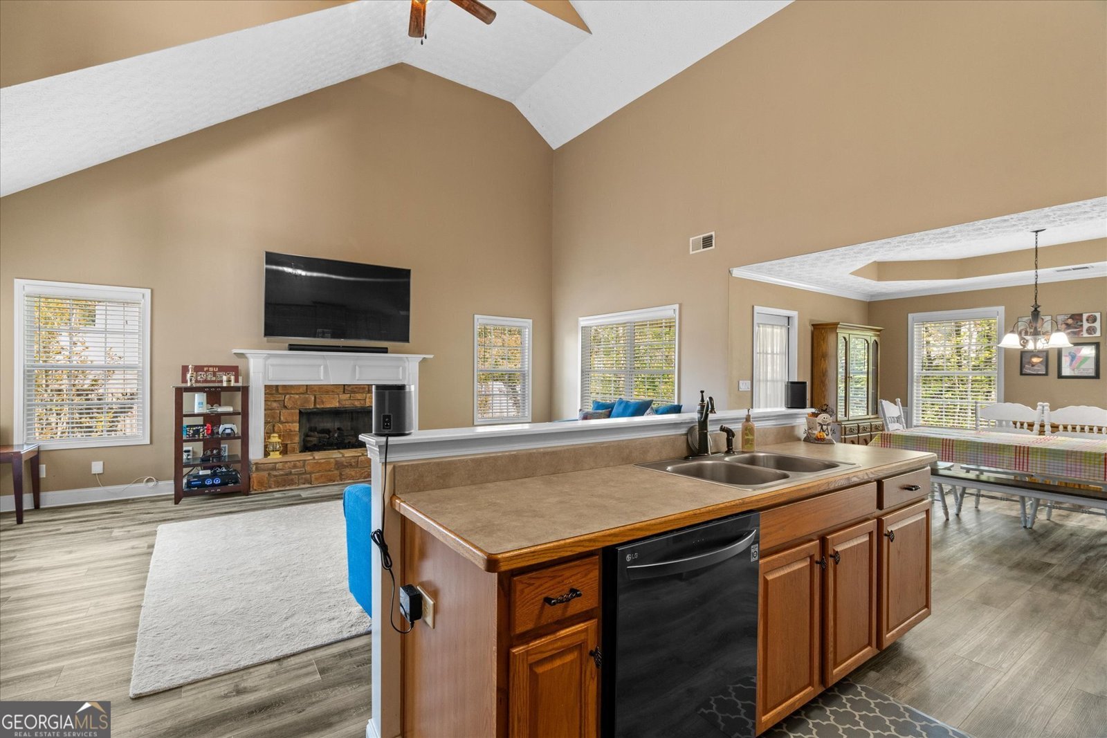 704 Williamsburg Court Villa Rica - 15