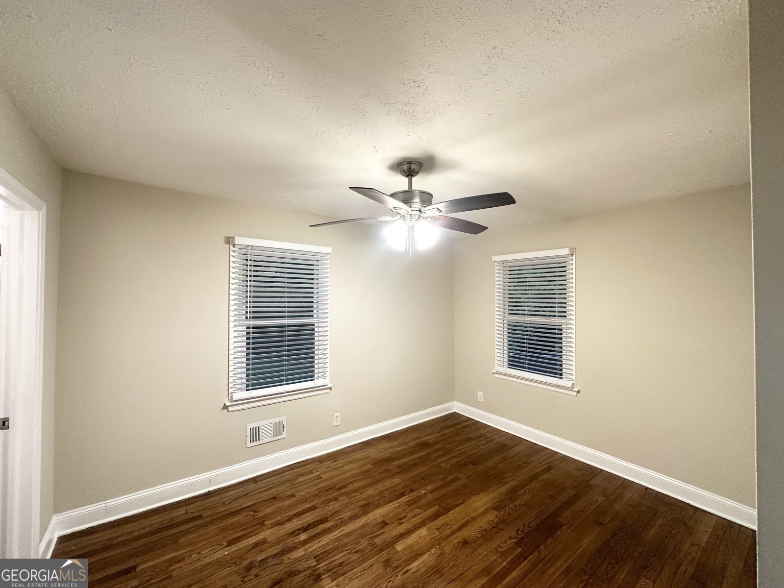 2965 Meadowview Drive Atlanta - 13