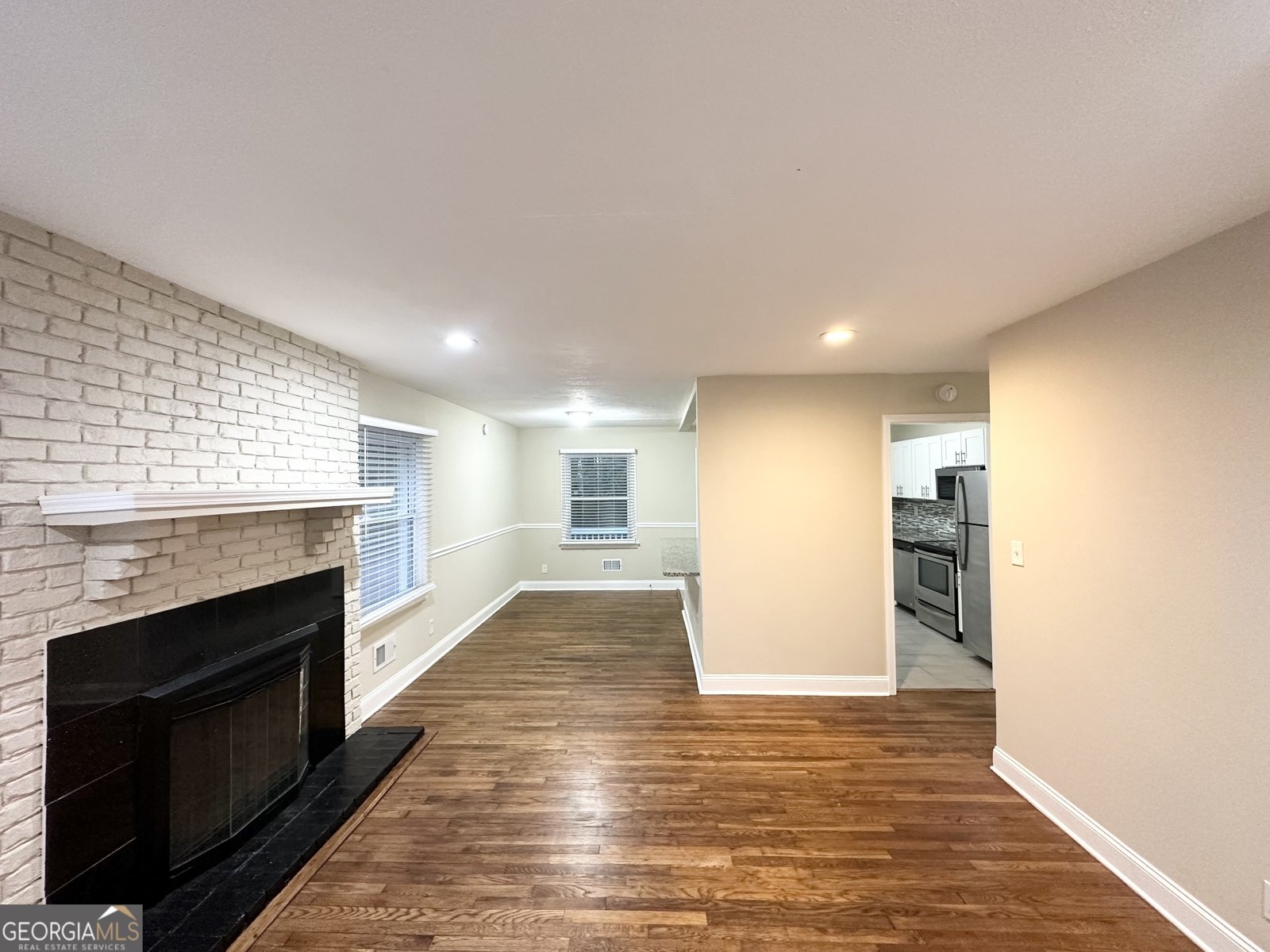 2965 Meadowview Drive Atlanta - 2