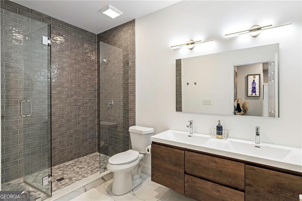 2196 Fleetwood Court Atlanta - 30