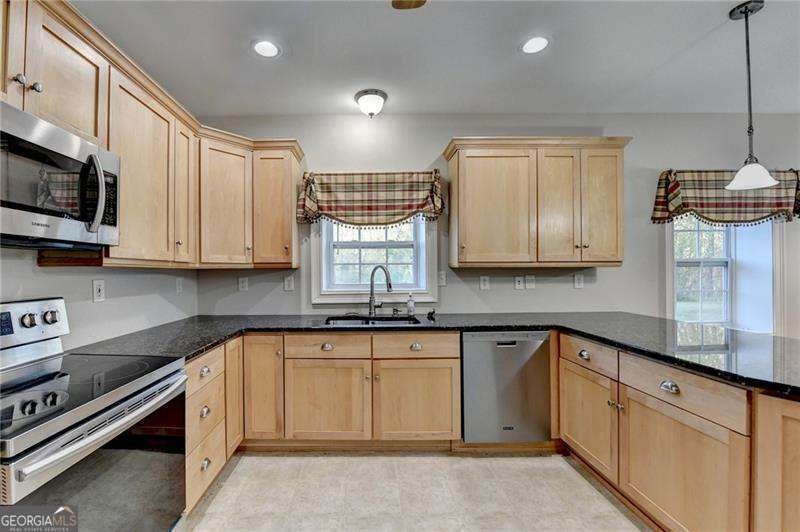 590 Ridge Road Dawsonville - 43