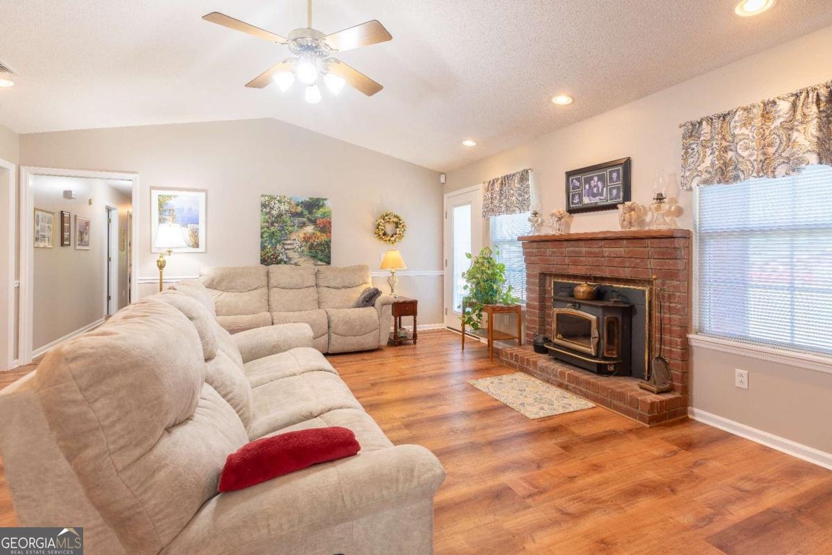 301 Willow Drive Glennville - 15