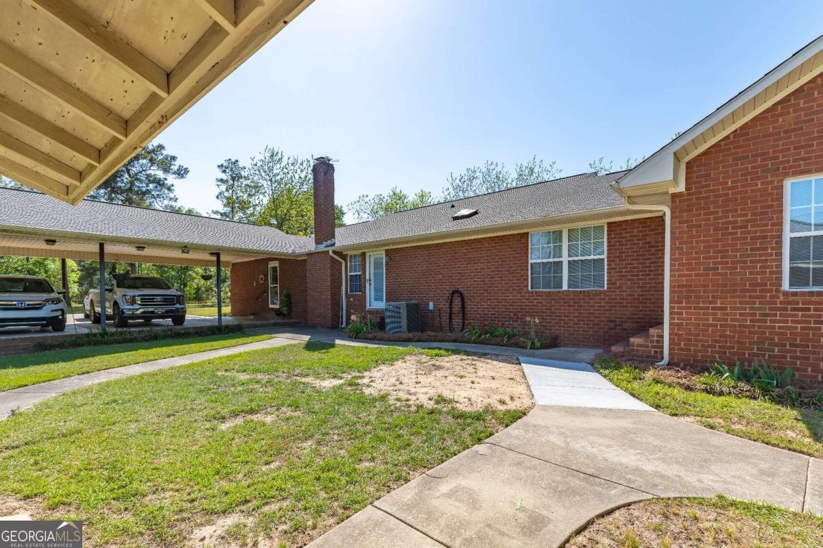 301 Willow Drive Glennville - 32
