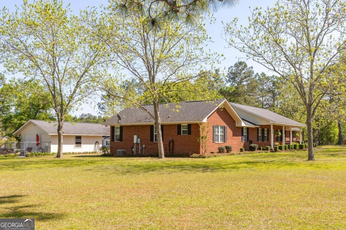 301 Willow Drive Glennville - 34