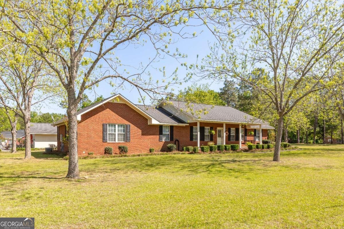 301 Willow Drive Glennville - 35