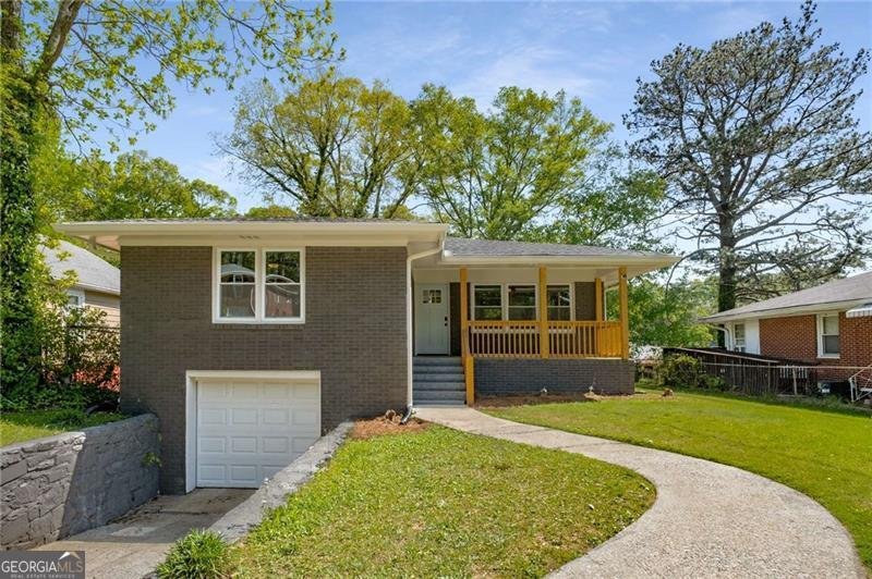 2358 Larchwood Road Atlanta - 1
