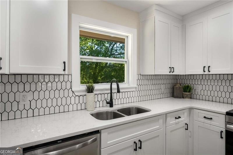 2358 Larchwood Road Atlanta - 11