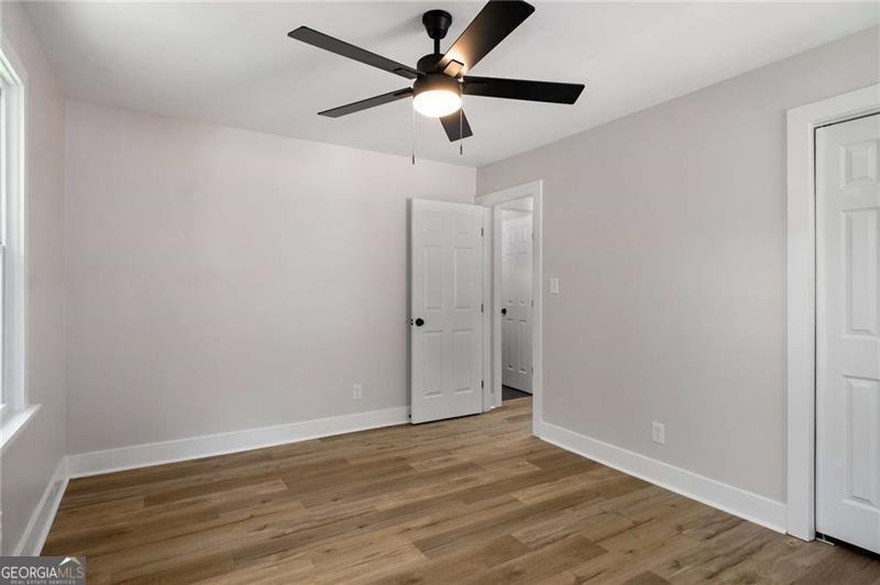 2358 Larchwood Road Atlanta - 23