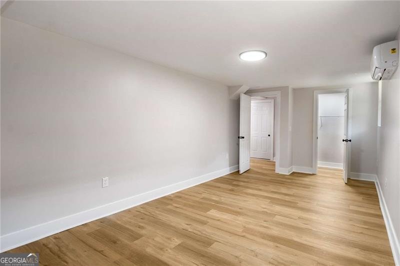 2358 Larchwood Road Atlanta - 29