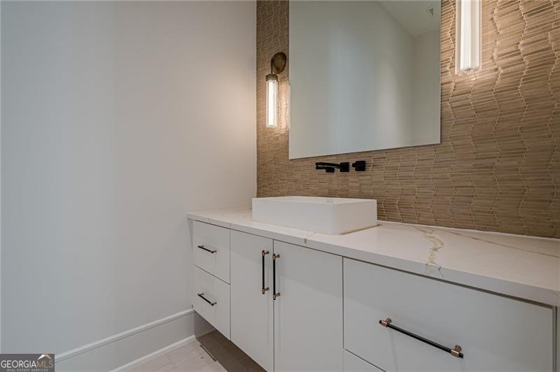 3274 Watsons Bend Milton - 32