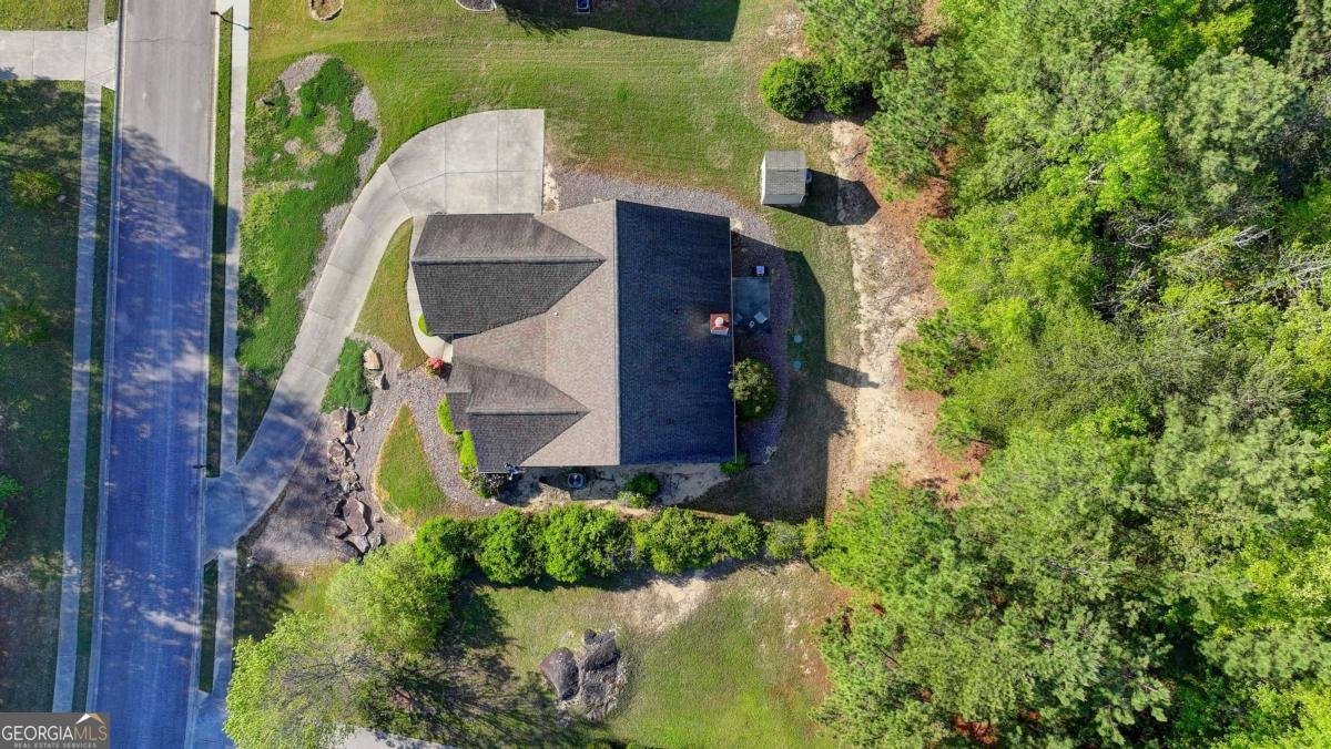 6434 Mossy Boulder Drive Flowery Branch - 71
