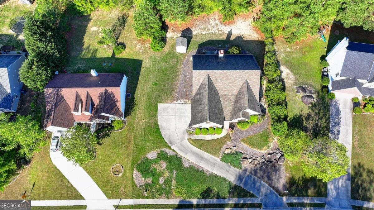 6434 Mossy Boulder Drive Flowery Branch - 72