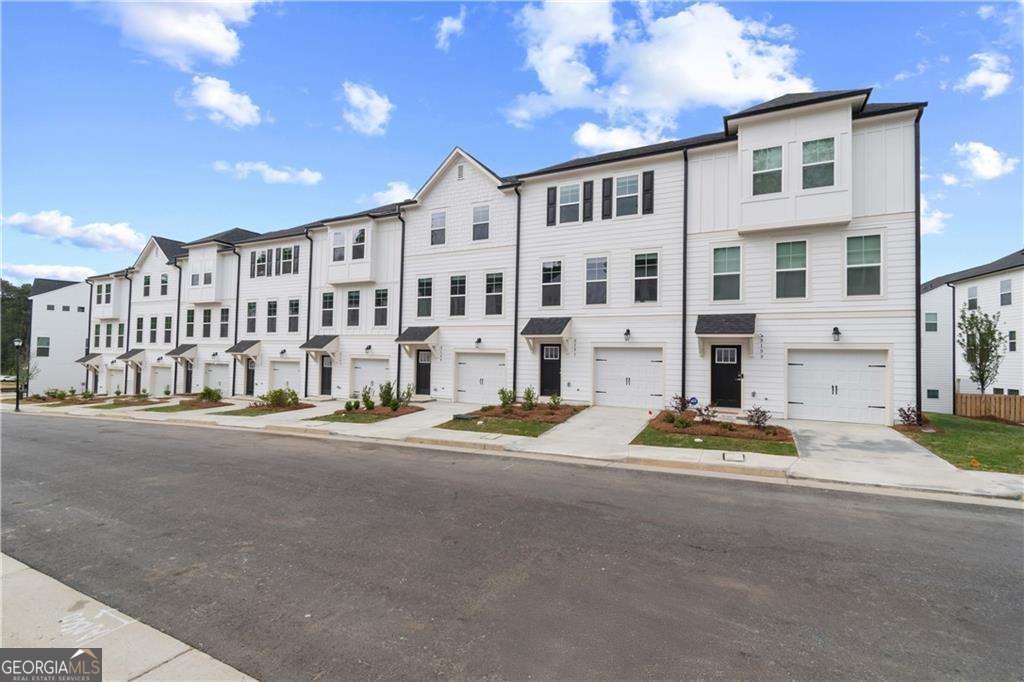 3145 Washburn Street Atlanta - 3